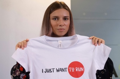 亡命ベラルーシ選手のメダル、230万円で落札