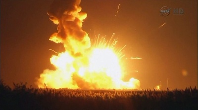 米無人補給機シグナス打ち上げ失敗、ロケットが爆発