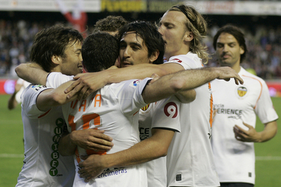 バレンシア セビージャに勝利