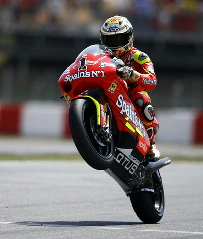 ロレンゾ 250ccクラスでポールポジションを獲得