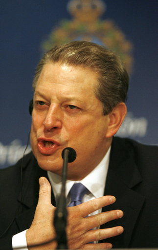 アストゥリアス皇太子賞受賞者が記者会見に登場