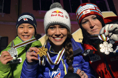 高梨沙羅が銀メダル獲得、ノルディックスキー世界選手権