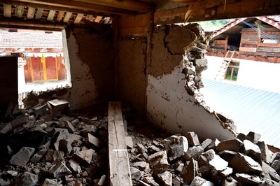 四川・九寨溝の地震　被害が深刻な大録郷の家屋倒壊・損傷は約700棟