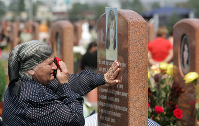 ロシア・北オセチアの学校占拠事件から4年、モスクワでも追悼式典