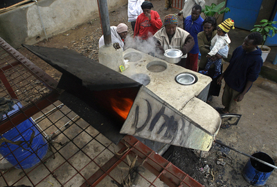 ケニアで一石三鳥のゴミ焼却システム開始