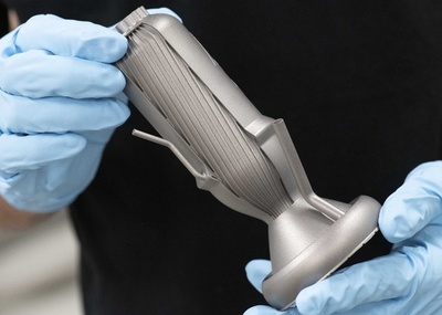 これは何？ レーザー3Dプリンターで製作 ドイツ