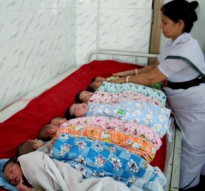 「健康な男児が欲しい」、呪術師が少女を人身御供に インド