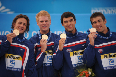 米国 4x200メートルリレーで世界新、世界水泳