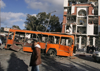 アルジェリア連続爆発、70人超死亡か