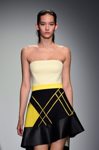 スポーティーで柔らかなスタイル、「デヴィッド コーマ」15年春夏