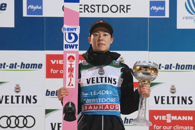 小林陵侑がジャンプ週間開幕戦V、今季W杯4勝目