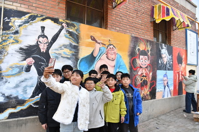 【三里河中国経済観察】各地が布陣、映像作品の人気を取り込む争奪戦