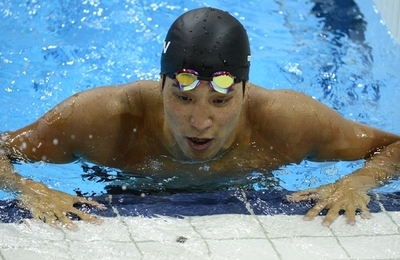 立石が銅メダル獲得、北島は4位 男子200メートル平泳ぎ
