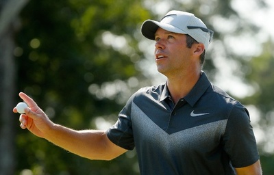 第2子誕生のケーシーが単独首位に、ザ・ツアー選手権