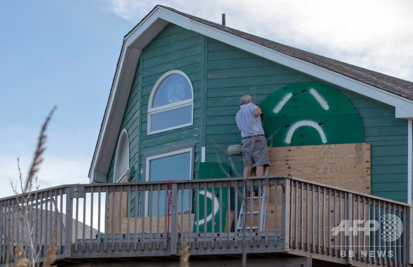 ハリケーン「フローレンス」、勢力維持し米東海岸に進行 壊滅的被害の恐れ