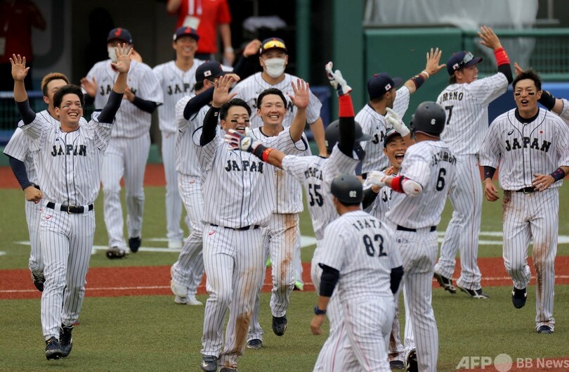 侍ジャパン ドミニカ共和国に劇的サヨナラ勝ちで白星発進 東京五輪 写真15枚 国際ニュース Afpbb News