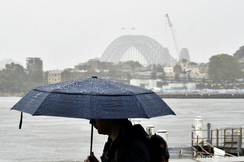 豪シドニーで豪雨 数千人に避難指示