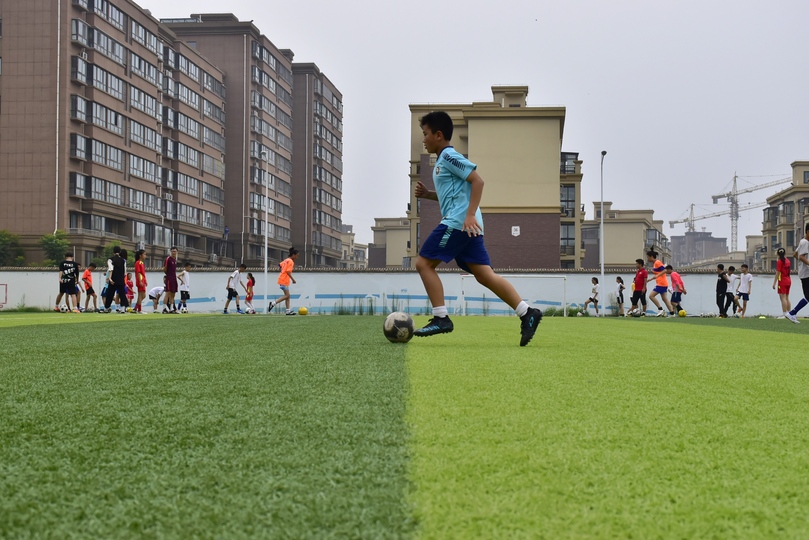 サッカーの夢をかなえる 貧困県の少年少女が訓練に参加 中国 河南省 写真10枚 国際ニュース Afpbb News