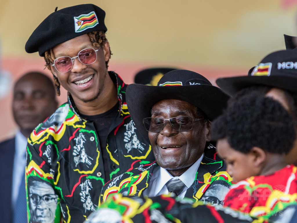 ムガベ前大統領の誕生日、祝日に ジンバブエ ムガベ前大統領の誕生日、祝日に ジンバブエ