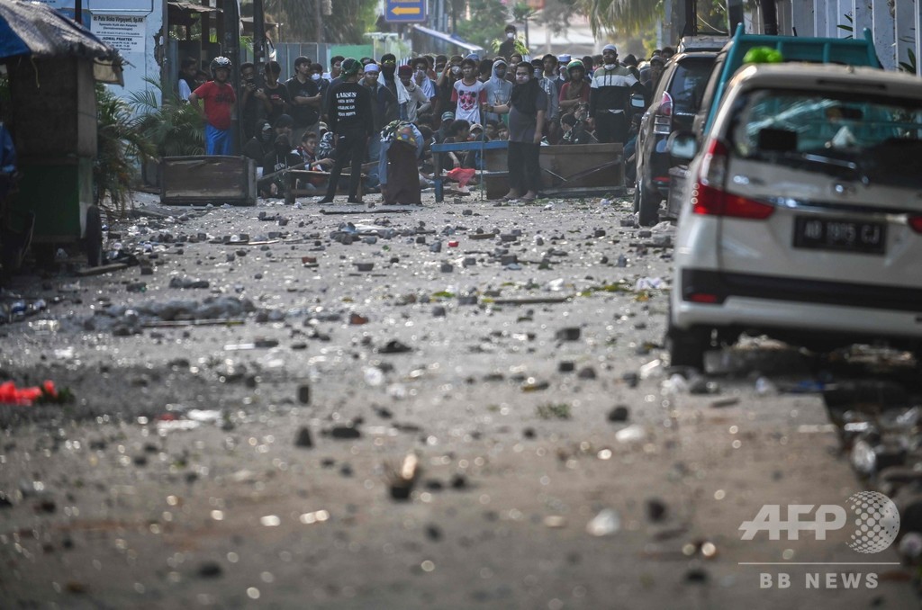 大統領再選への抗議デモで6人死亡 インドネシア首都 大統領再選への抗議デモで6人死亡 インドネシア首都