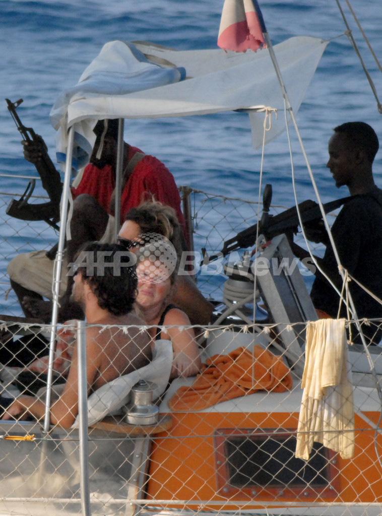 ソマリア海賊から人質救出の瞬間、仏軍特殊部隊 写真17枚 国際ニュース：afpbb News