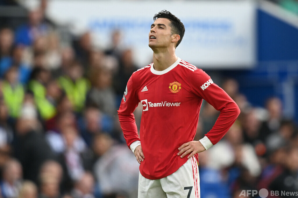 キックオーマニア　C.ロナウド　マンチェスターユナイテッド　フィギュア Kick-O-Mania キックオーマニア クリスチアーノ ロナウド - メルカリ