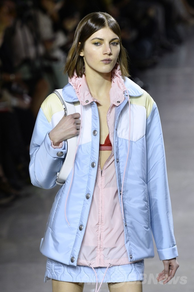 ＜14/15年秋冬パリコレクション＞ミュウミュウ