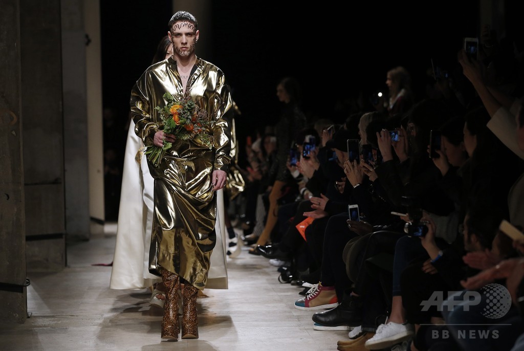 「アンドレアス・クロンターラー フォー ヴィヴィアン・ウエストウッド」16/17年秋冬