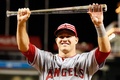 第86回MLBオールスターゲーム。最優秀選手（MVP）に選出され歓喜するア・リーグのマイク・トラウト（2015年7月14日撮影）。(c)AFP/Getty Images/Rob Carr