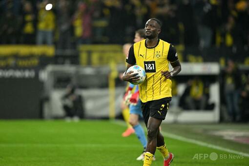 (未使用)(値引き)ボルシアドルトムント　カップ戦1st未使用ですがタグ無しです PUMA プーマ 25/26 BVB ボルシア・ドルトムント カップ戦 レプリカ