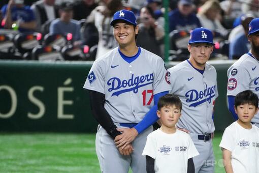 ドジャースが開幕戦逆転勝ち 大谷2安打 山本が勝利投手に 写真13枚