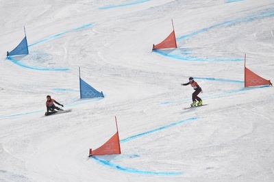 あわや惨事、大回転のスノーボーダーがリスとの衝突を回避