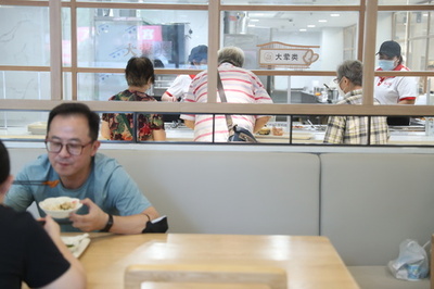 コミュニティー食堂が健康で豊かな生活を支える場に