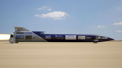 超音速「ロケットカー」で地上最速挑戦へ、豪チーム