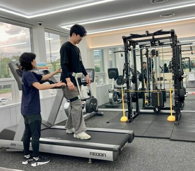 韓国で「着るロボット体験」…2500人が殺到、高まる「重症患者からの関心」