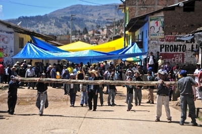 ペルー政府、鉱山開発地域の非常事態宣言を解除