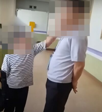 韓国・教頭をなぐり、つば吐く小学生、母親も担任に暴行というモンスターぶり
