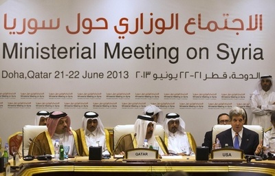 シリア反体制派への「緊急支援」採択、シリアの友人会合