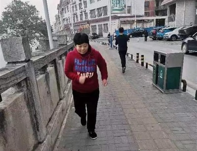 60歳の母 息子に腎臓を提供するため4か月に10キロ減量 中国