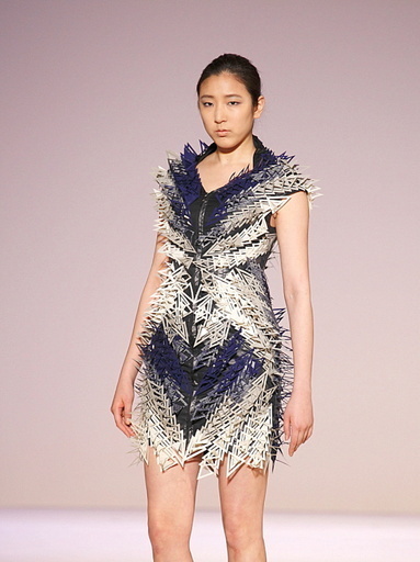 第87回「装苑賞」、グランプリは桑原啓に