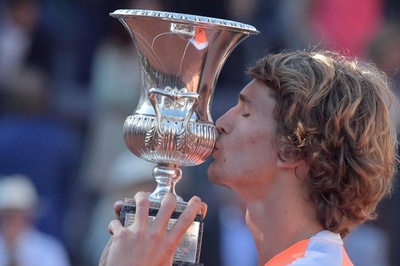 マスターズ初優勝のズベレフがトップ10入り、錦織は9位キープ