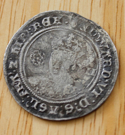 カナダで16世紀の英硬貨発掘、歴史を塗り替える大発見か？