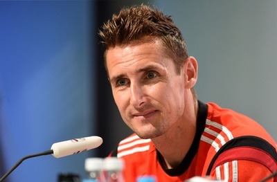 W杯最多得点記録保持者のクローゼ、会員限定「16クラブ」の入会者を募集