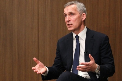 ロシアとの全面戦争回避を、飛行禁止区域を改めて否定 NATO総長