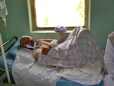 アフガン駐留外国部隊の空爆で警察官9人死亡