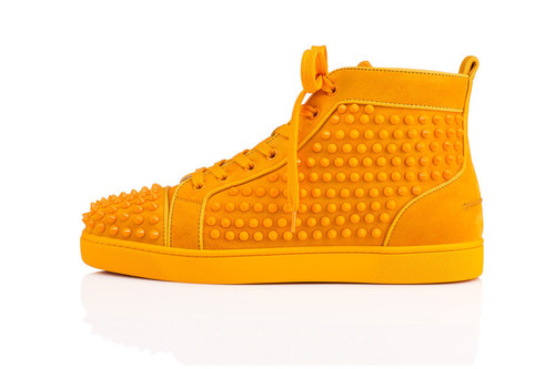 ペアで楽しむ クリスチャン ルブタン 岩田屋福岡店限定シューズ登場 写真2枚 ファッション ニュースならmode Press Powered By Afpbb News