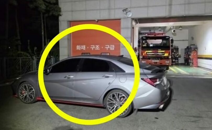 119安全センター前に数時間放置された車両＝金浦警察署提供(c)MONEYTODAY