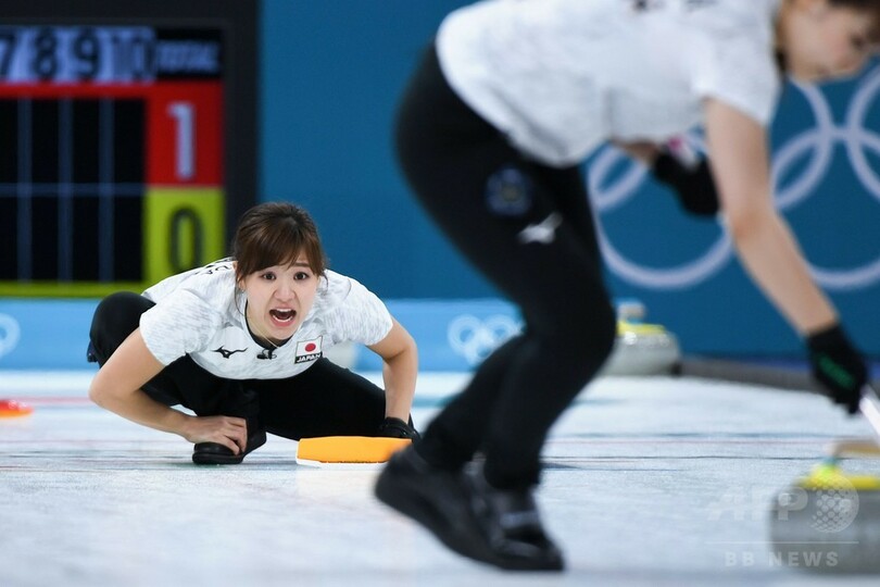 日本がカーリング女子で銅メダル、英国との接戦制す