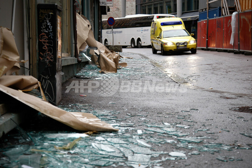 ノルウェーで爆発と銃撃、ノルウェー人容疑者を逮捕