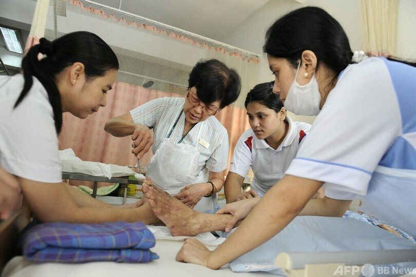 看護師に最大総額1100万円の報奨金支給へ シンガポール